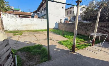 Venta- Casa 3 Amb  C/ Garage- Lavalle Al 3400- Villa Libertad
