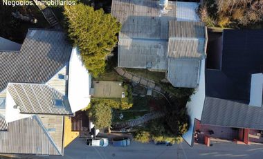 Terreno con casa a renovar - Ideal inversión para edificio- Oportunidad de Inversión