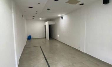 LOCAL EN ALQUILER SOBRE LINEA COMERCIAL