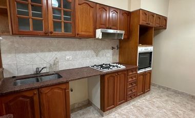 Casa de cuatro ambientes en alquiler