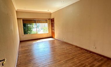 Casa de cuatro ambientes en alquiler