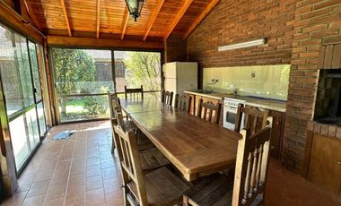 Casa de cuatro ambientes en alquiler