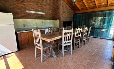 Casa de cuatro ambientes en alquiler