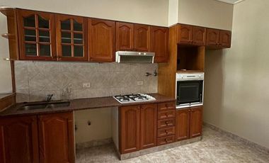 Casa de cuatro ambientes en alquiler