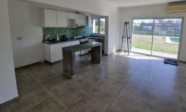 Alquiler de casa Barrio Santa juana Canning