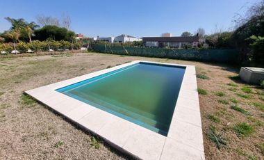 Alquiler de casa Barrio Santa juana Canning