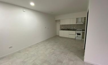 DEPARTAMENTO DOS AMBIENTES A ESTRENAR EN ALQUILER EN MORÓN SUR