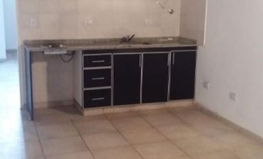 DEPARTAMENTO AMPLIO DE 2 AMBIENTES EN ALQUILER