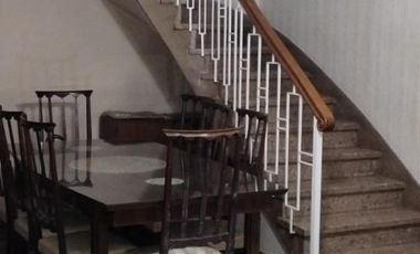 Casa 5 Ambientes con cochera, mas departamento 3 Ambientes y fondo