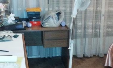 Casa 5 Ambientes con cochera, mas departamento 3 Ambientes y fondo