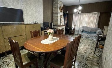 Casa de cuatro ambientes a la venta en José C Paz, APTO CREDITO