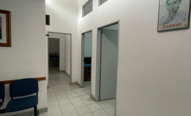 ALQUILER DE CONSULTORIOS EN BLOQUE