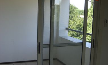 DEPTO 2 AMB. TIPO LOFT. TODO INCLUIDO EN EL VALOR. EXPENSAS. ABL Y AGUA , COMPLEJO CON PISICINA Y PARRILLA. TIGRE . LINIERS 483