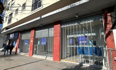 Importante local comercial en alquiler
