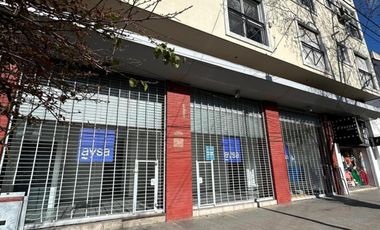 Importante local comercial en alquiler