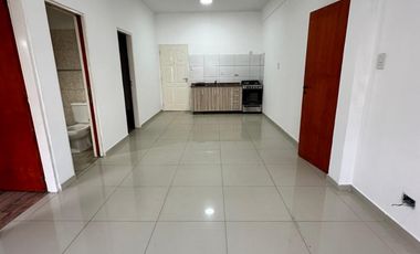 ALQUILER - DEPTO. 3 AMBIENTES - 1° PISO POR ESCALERA - VILLA MADERO