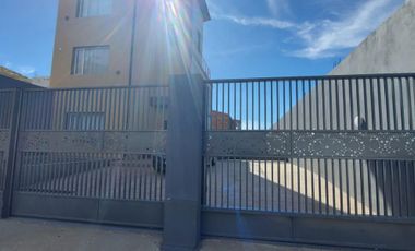 Excelente propiedad con terraza al mar y quincho