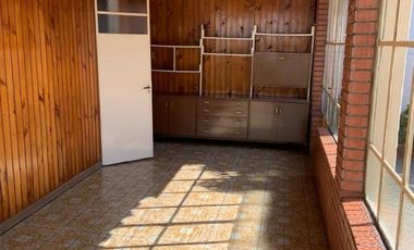 ALQUILER DE CHALET EN EXCELENTE ESTADO.