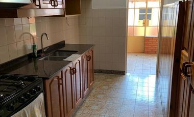 ALQUILER DE CHALET EN EXCELENTE ESTADO.