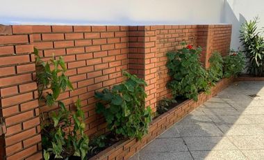 ALQUILER DE CHALET EN EXCELENTE ESTADO.