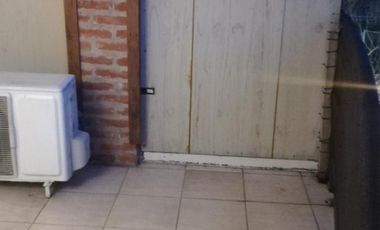 DEPTO 2 AMB.CON COCHERA TIPO LOFT. AMPLIO SIN EXPENSAS. PISCINA Y PARRILLA EN COMUN TIGRE.