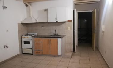 DEPTO 2 AMB.CON COCHERA TIPO LOFT. AMPLIO SIN EXPENSAS. PISCINA Y PARRILLA EN COMUN TIGRE.