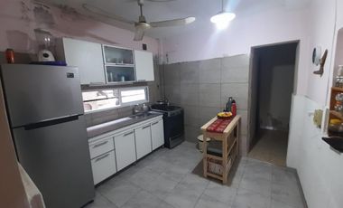 CASA MULTIFAMILIAR EN VENTA - SAN JUSTO