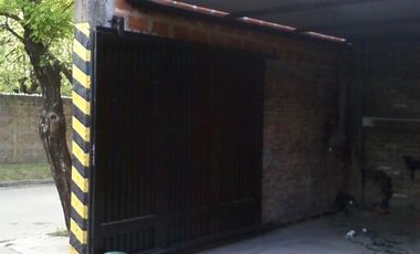 Galpón en ALQUILER sobre asfalto en buen estado a 5 cuadras de la estación de Glew.