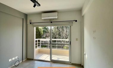DEPARTAMENTO 2 AMB EN CASEROS - TRES DE FEBRERO