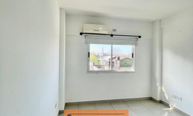 DEPARTAMENTO 2 AMB EN CASEROS - TRES DE FEBRERO