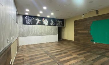 Dos locales unificados en alquiler