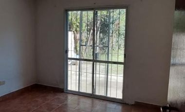 OPORTUNIDAD DEPARTAMENTO TIPO PH DE TRES AMBIENTES CON PARQUE EN ESCOBAR