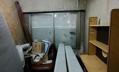 CASA Y DPTO EN ESQUINA