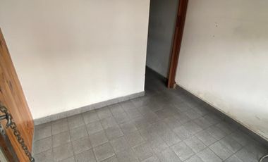 Local comercial u oficina en San Justo centro