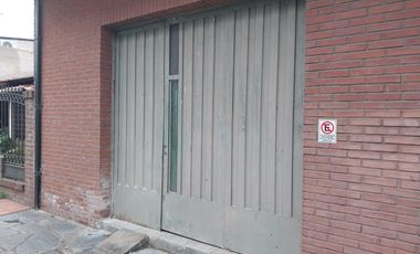 Local/ Depósito EN ALQUILER, Fernández De La Cruz 400, Ituzaingó