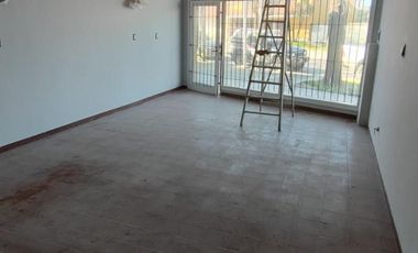 ALQUILO LOCAL COMERCIAL