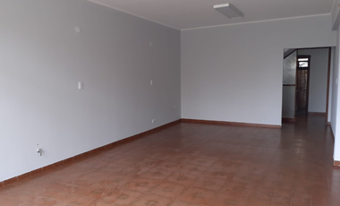 ALQUILO LOCAL COMERCIAL