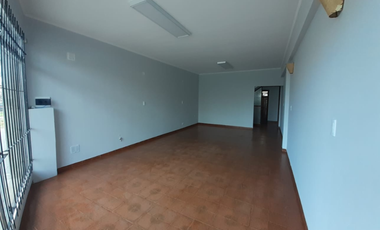 ALQUILO LOCAL COMERCIAL