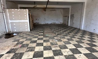 ALQUILER - CASA MAS GALPON - VILLA MADERO