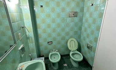 ALQUILER - CASA MAS GALPON - VILLA MADERO