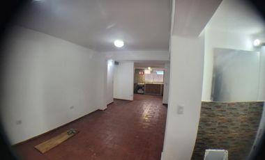 DEPARTAMENTO 3 AMB CON COCHERA , PLANTA BAJA  , SIN EXPENSAS NI ABL ,COMPLEJO CON PILETA Y PARRILLA EN COMUN TIGRE LINIERS 483