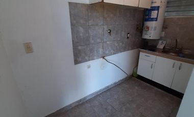 Departamento de 3 ambientes con balcón