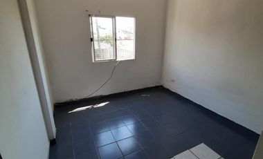 Departamento de 3 ambientes con balcón