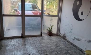 Casa de tres ambientes a la venta en Jose C Paz