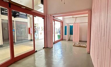 Importante local comercial en alquiler