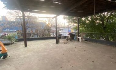 CASA DE 6 AMBIENTES EN ALQUILER - MORON NORTE