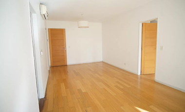 Excelente Departamento 2 Amb C/ Cochera Cubierta En Barrancas De Vicente Lopez