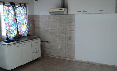 Departamento en alquiler en Aldo Bonzi