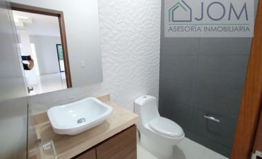 Estrene casa en Privada Acanto