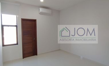 Estrene casa en Privada Acanto